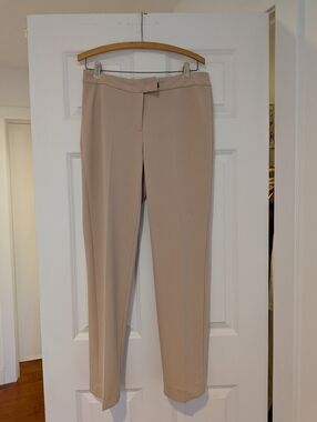 Anne Klein Women's Dress Pants Soft Crepe Sz 4 Runs Large Light Beige